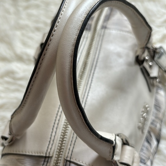 Coach Madison Sabrina Satchel - Picture 4 of 6